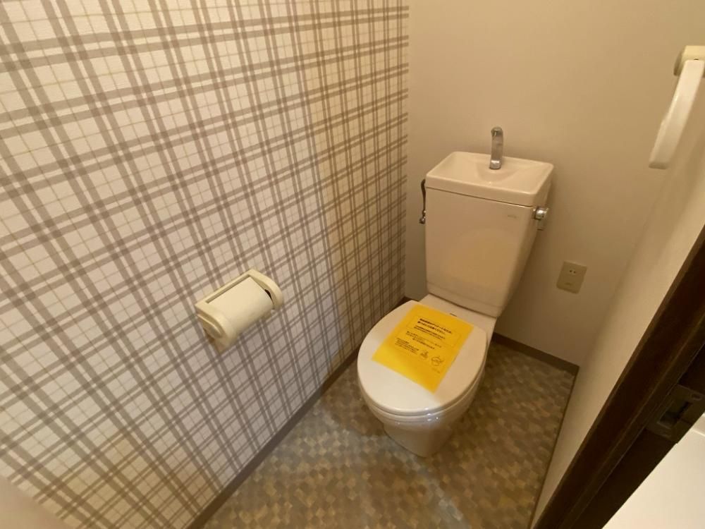 �y�g�C���z�@