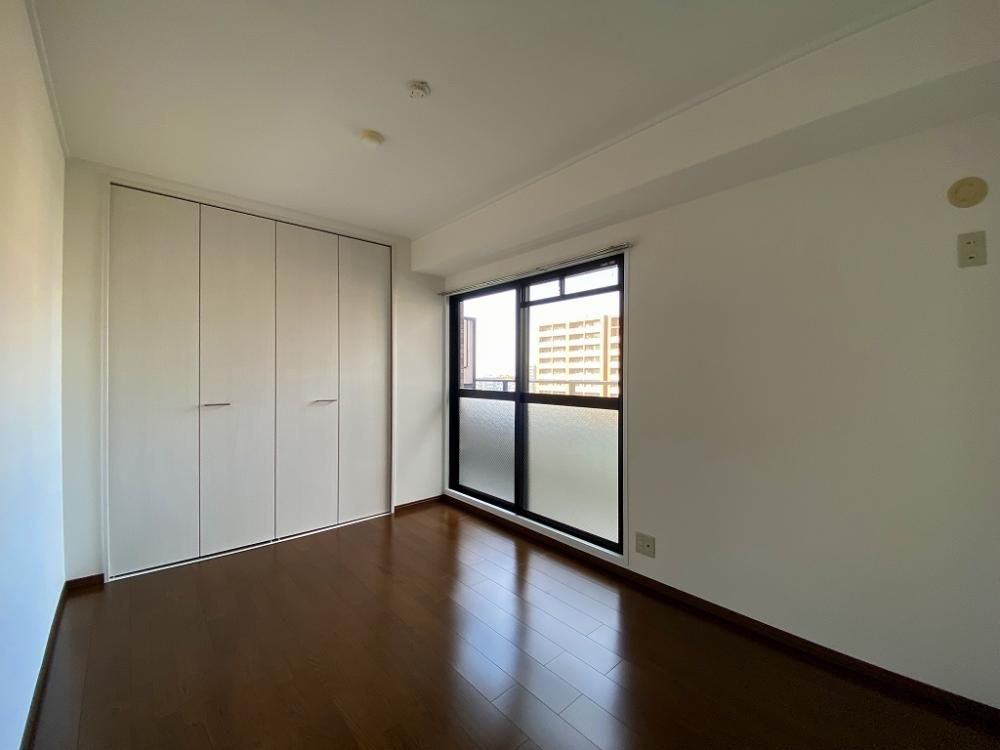 �y�Q���z�@