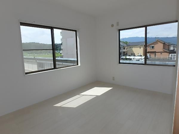 �y���̑������E�X�y�[�X�z�@