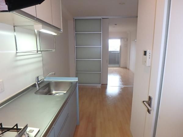 �y�L�b�`���z�@