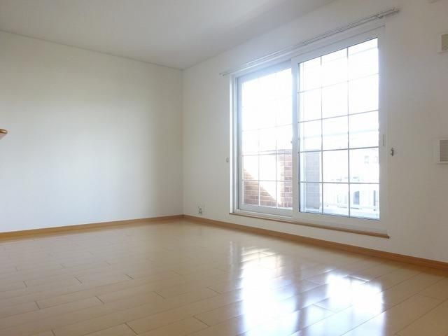 �y���ԁE���r���O�z�@