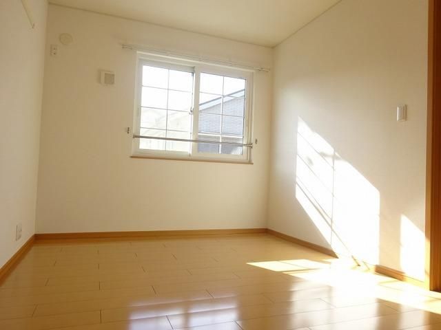 �y���̑������E�X�y�[�X�z�@