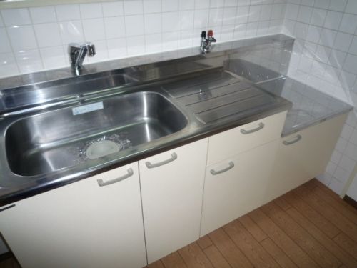 �y�L�b�`���z�@