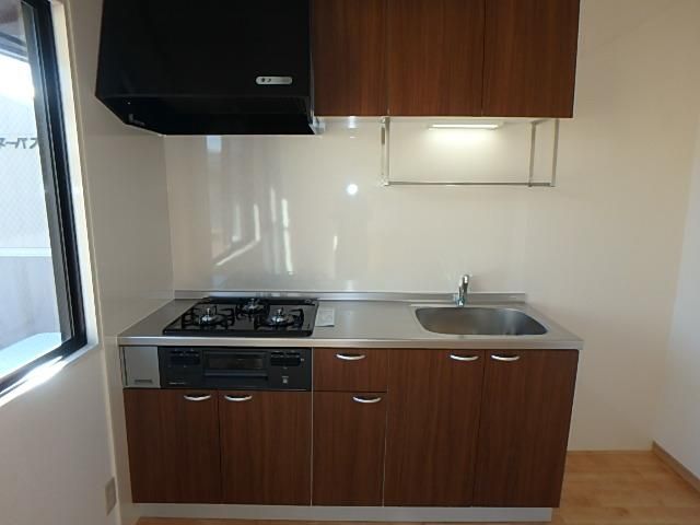 �y�L�b�`���z�@