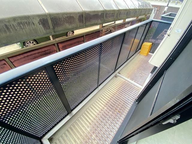 �y�o���R�j�[�z�@