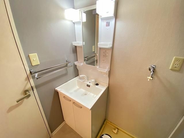 �y���ʏ��z�@