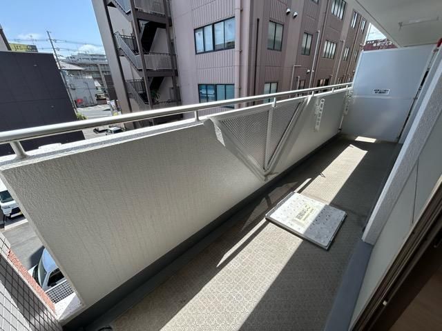 �y�o���R�j�[�z�@