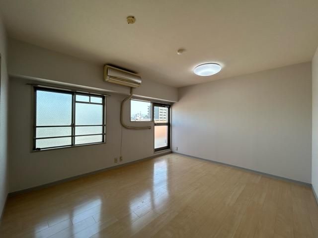 �y���̑������E�X�y�[�X�z�@