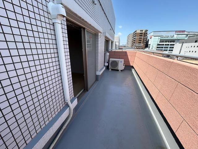 �y�o���R�j�[�z�@