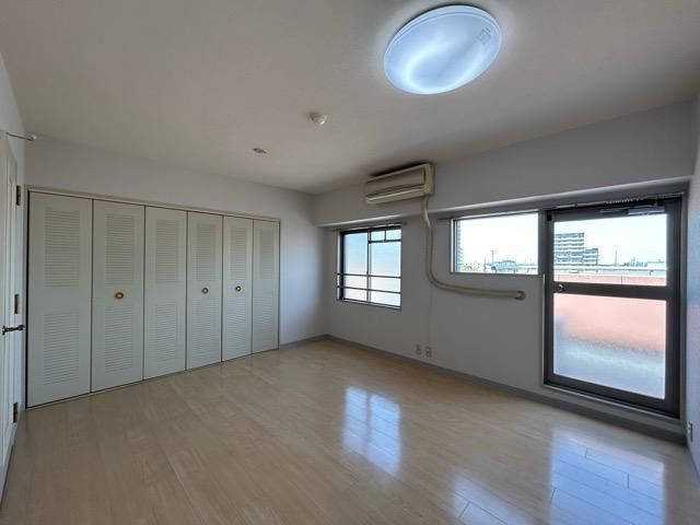 �y�Q���z�@