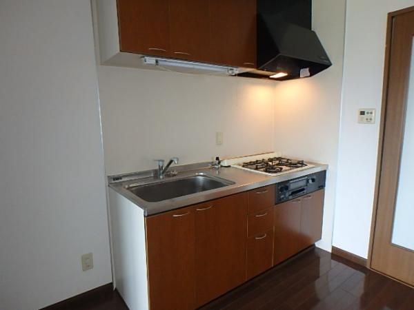 �y�L�b�`���z�@