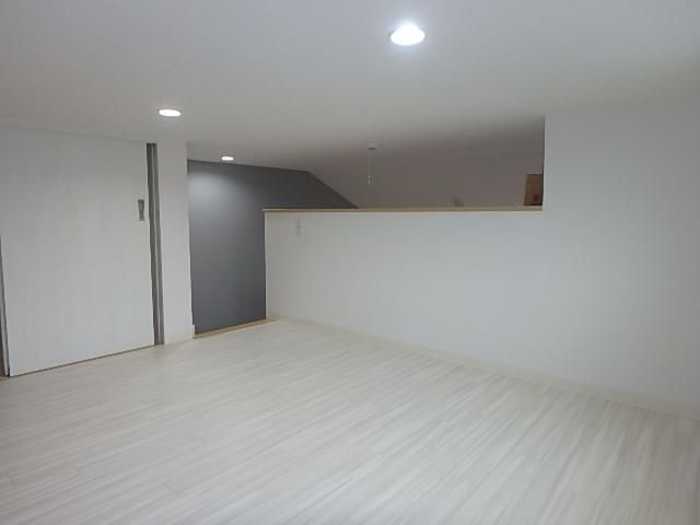 �y���̑������E�X�y�[�X�z�@