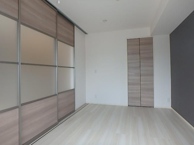 �y�q�������z�@