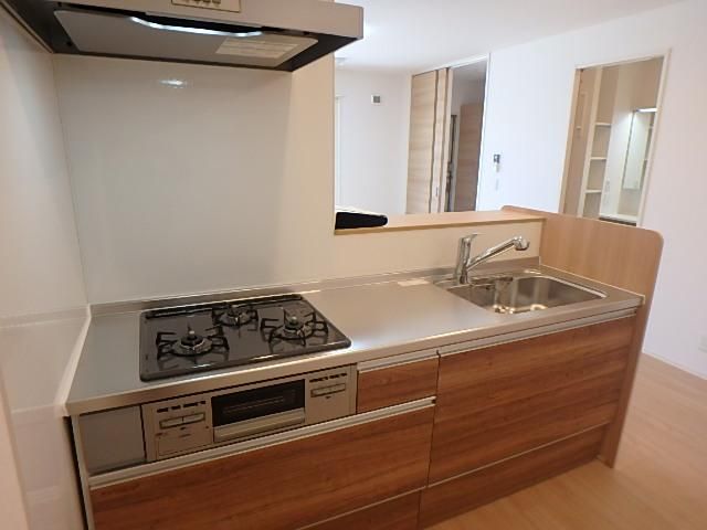 �y�L�b�`���z�@