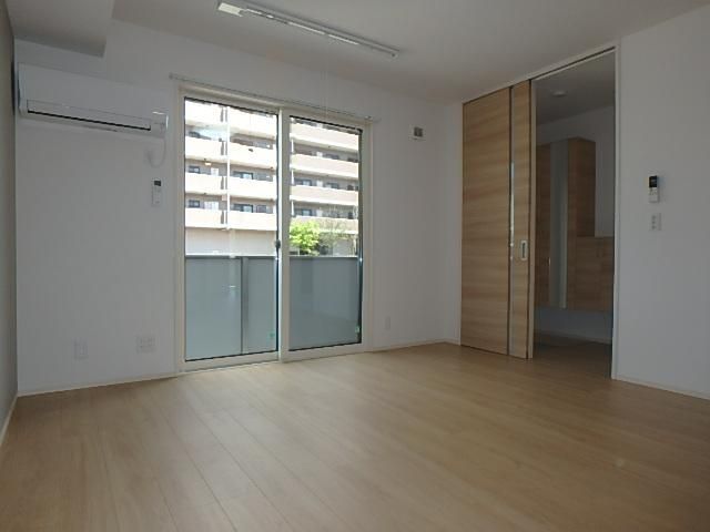 �y���̑������E�X�y�[�X�z�@