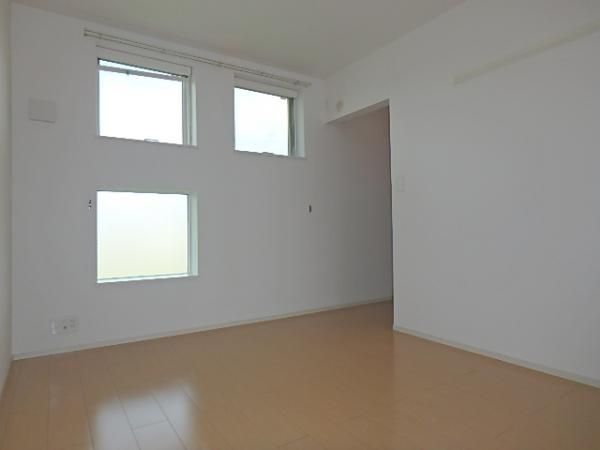 �y���̑������E�X�y�[�X�z�@