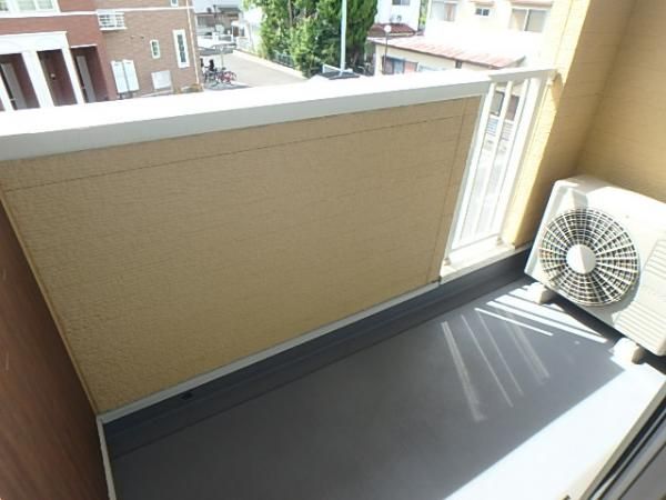 �y�o���R�j�[�z�@