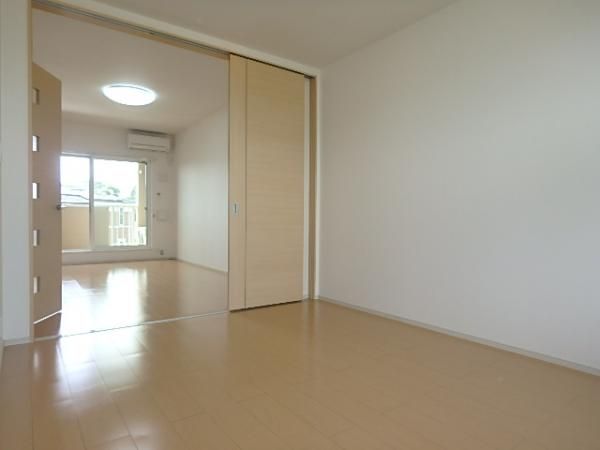 �y�Q���z�@