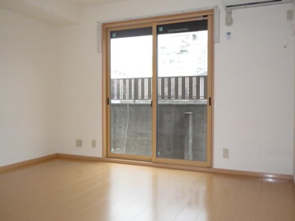 �y���̑������E�X�y�[�X�z�@