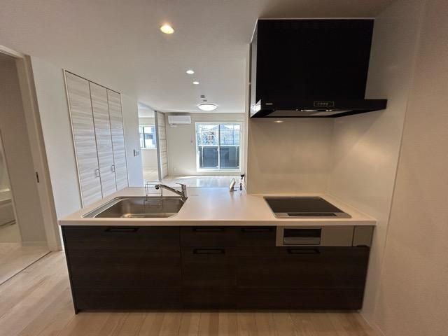 �y�L�b�`���z�@