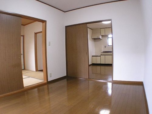 �y���̑������E�X�y�[�X�z�@