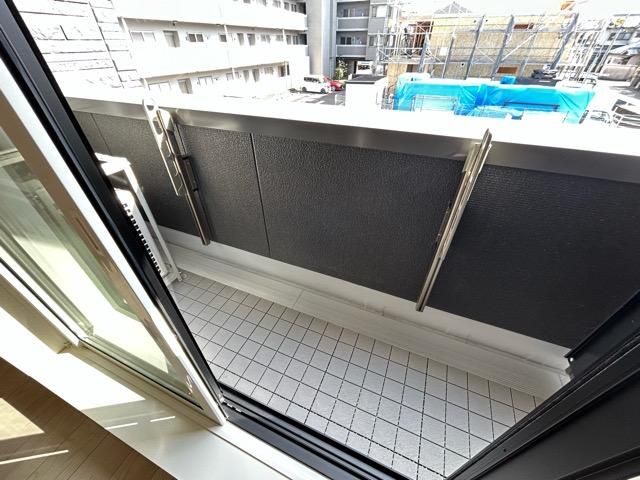 �y�o���R�j�[�z�@