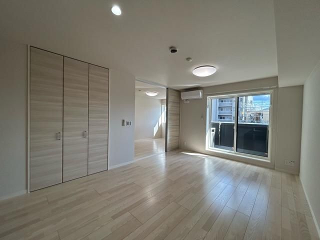 �y���̑������E�X�y�[�X�z�@