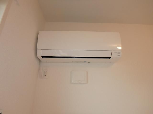 �y���̑��ݔ��z�@