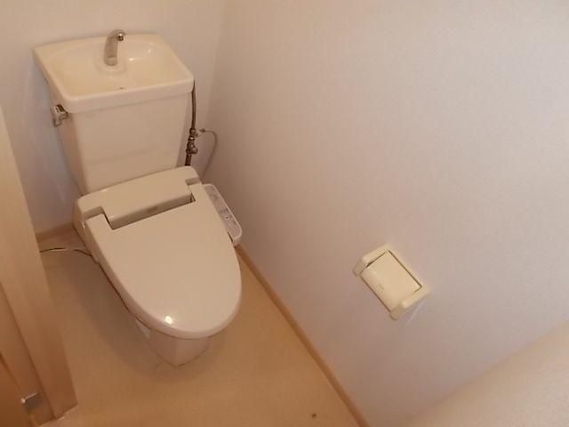 【トイレ】　☆温水洗浄便座設置予定☆