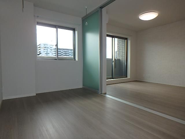 �y���̑������E�X�y�[�X�z�@