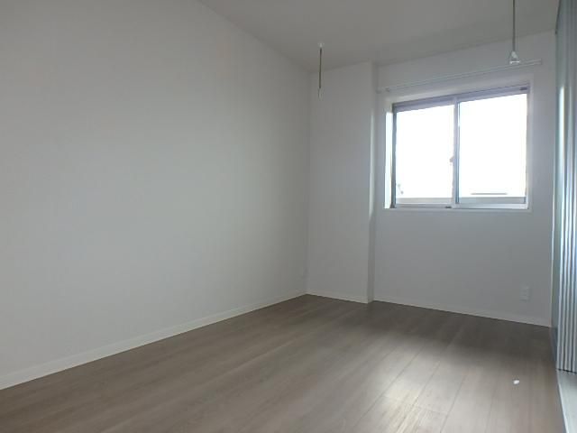 �y���̑������E�X�y�[�X�z�@