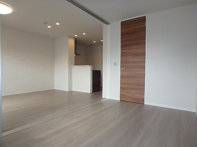 �y���̑������E�X�y�[�X�z�@