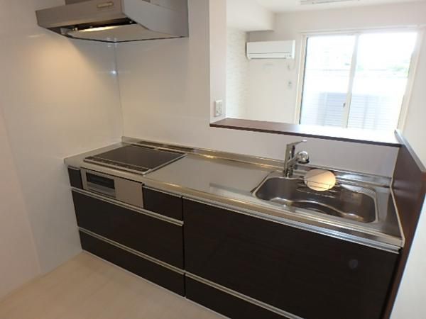 �y�L�b�`���z�@