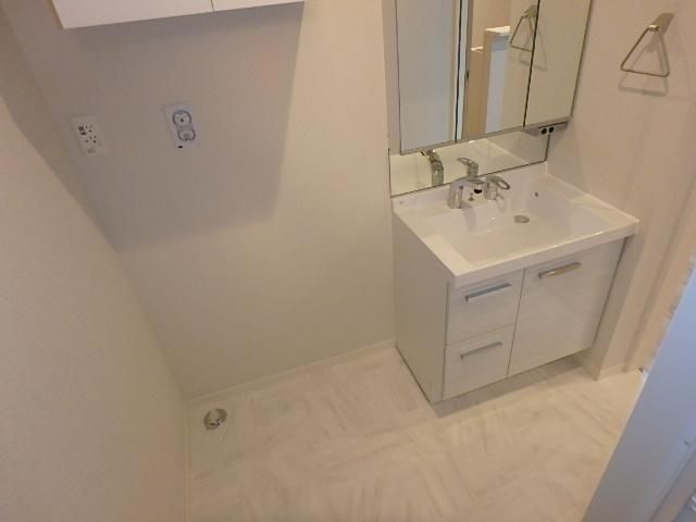 �y���ʏ��z�@