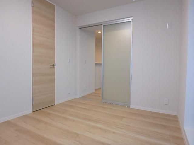 �y�Q���z�@