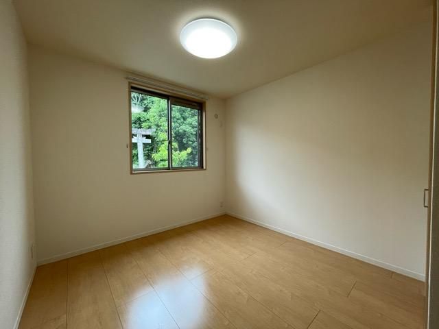 �y�Q���z�@