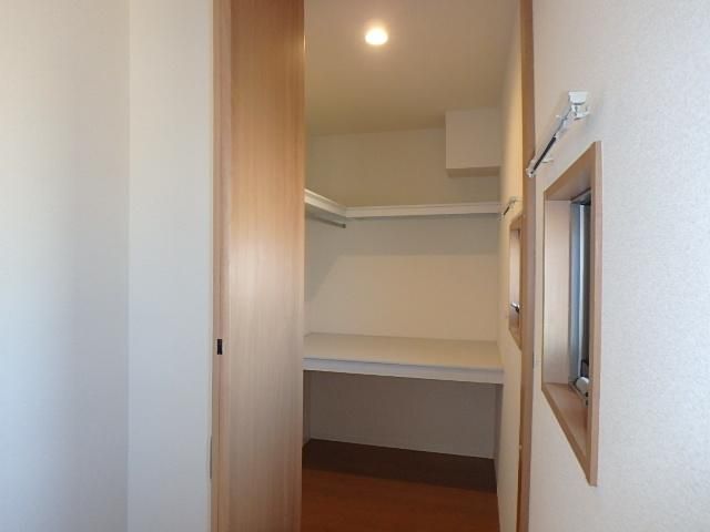 �y�o���R�j�[�z�@