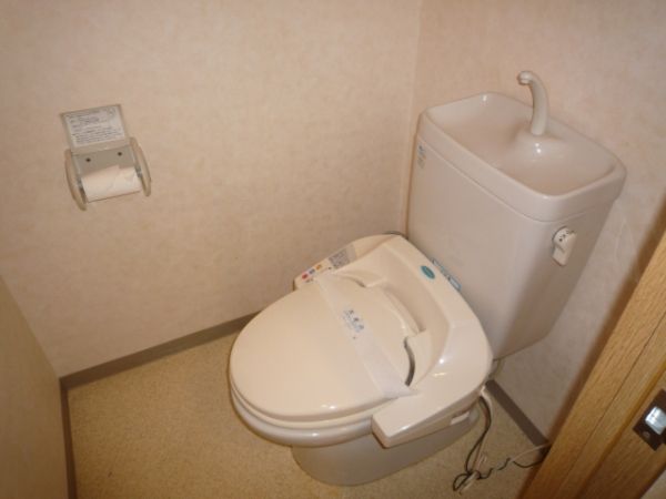 �y�g�C���z�@���E�H�V�����b�g��