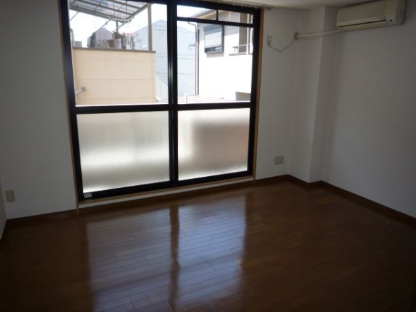 �y���̑������E�X�y�[�X�z�@