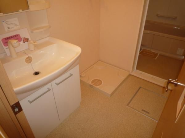 �y���ʏ��z�@