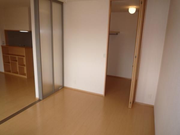 �y�Q���z�@