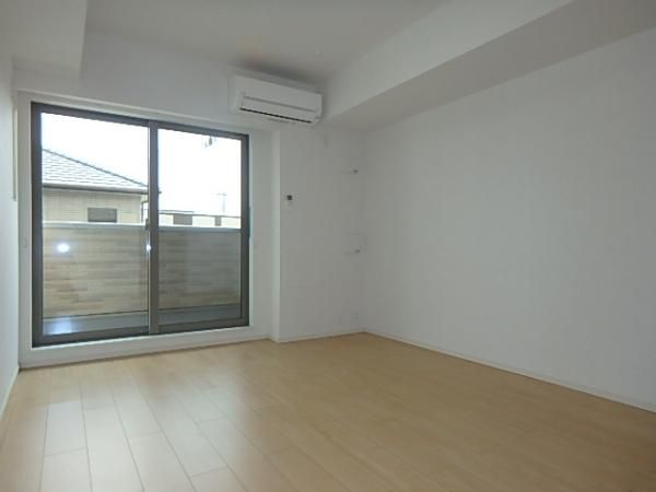 �y�Q���z�@