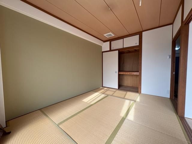 �y�Q���z�@