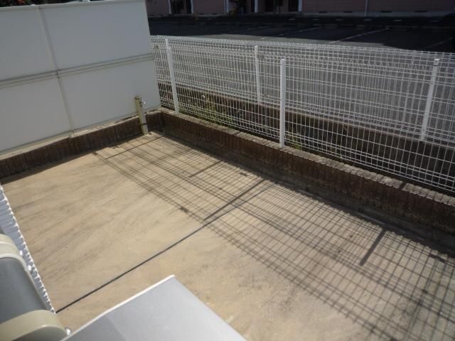 �y��z�@���e���X��