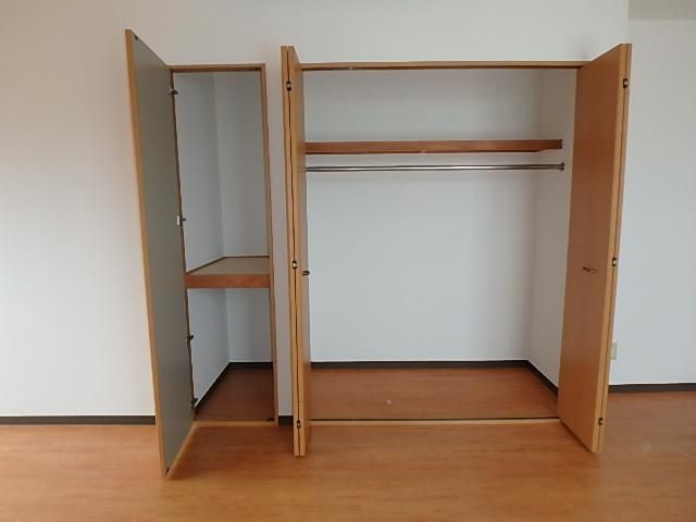 �y���[�z�@