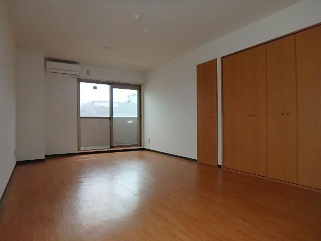 �y���̑������E�X�y�[�X�z�@