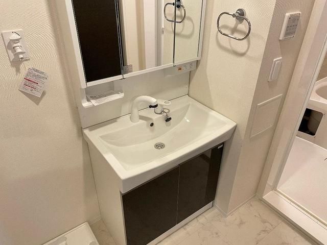 �y���ʏ��z�@