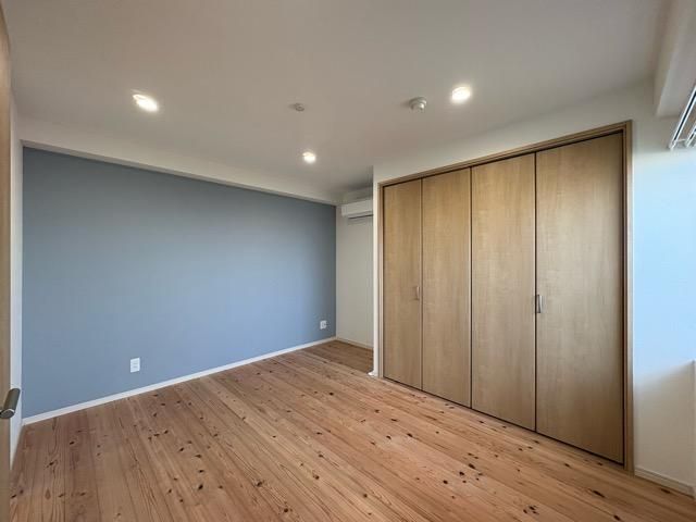 �y�Q���z�@