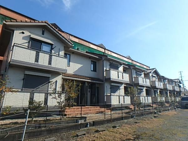 �y�G���g�����X�z�@