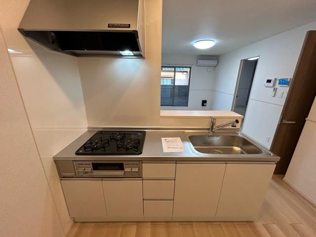 �y�L�b�`���z�@